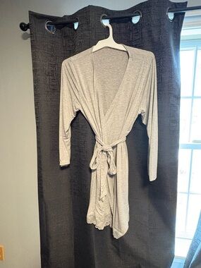 Light Gray Wrap Style Robe with Lace Trim